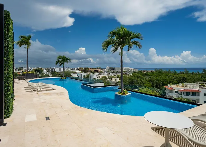 Menesse Liltowm Rooftop Con Vista Al Mar
